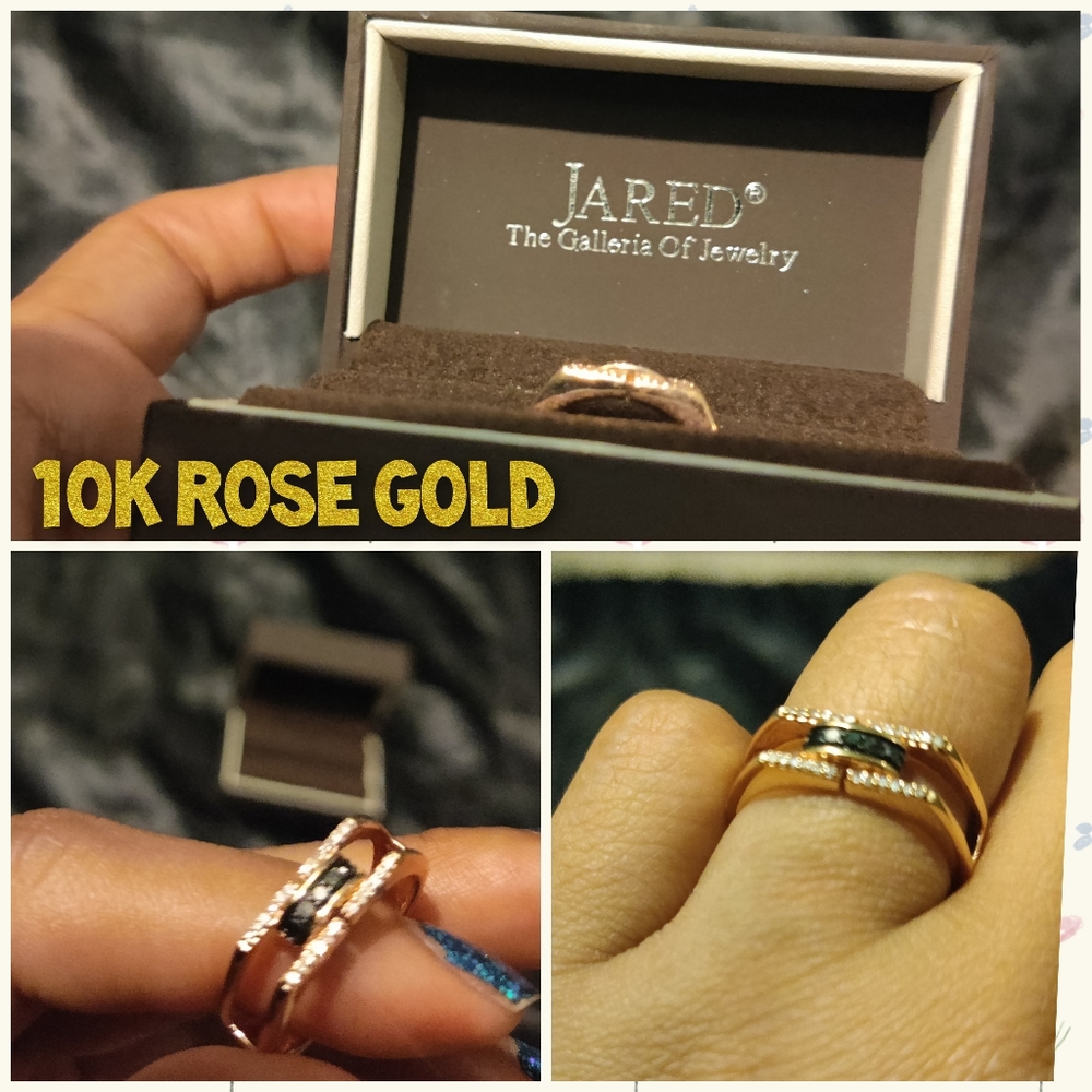 Holding for trade-Jared 10K Rose Gold Black & White Diamond Ring 1/8 ct tw